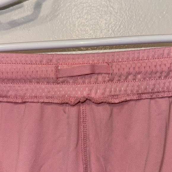 NWT Old Navy Active Shorts - Size XXL - Picture 7 of 8